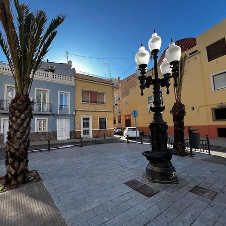 Great Apartment Close To Plaza De Torres Alicante Kültér fotó