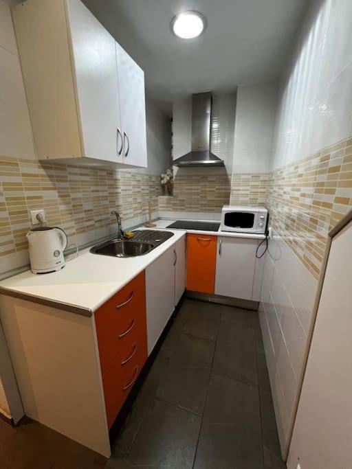 Great Apartment Close To Plaza De Torres Alicante Kültér fotó